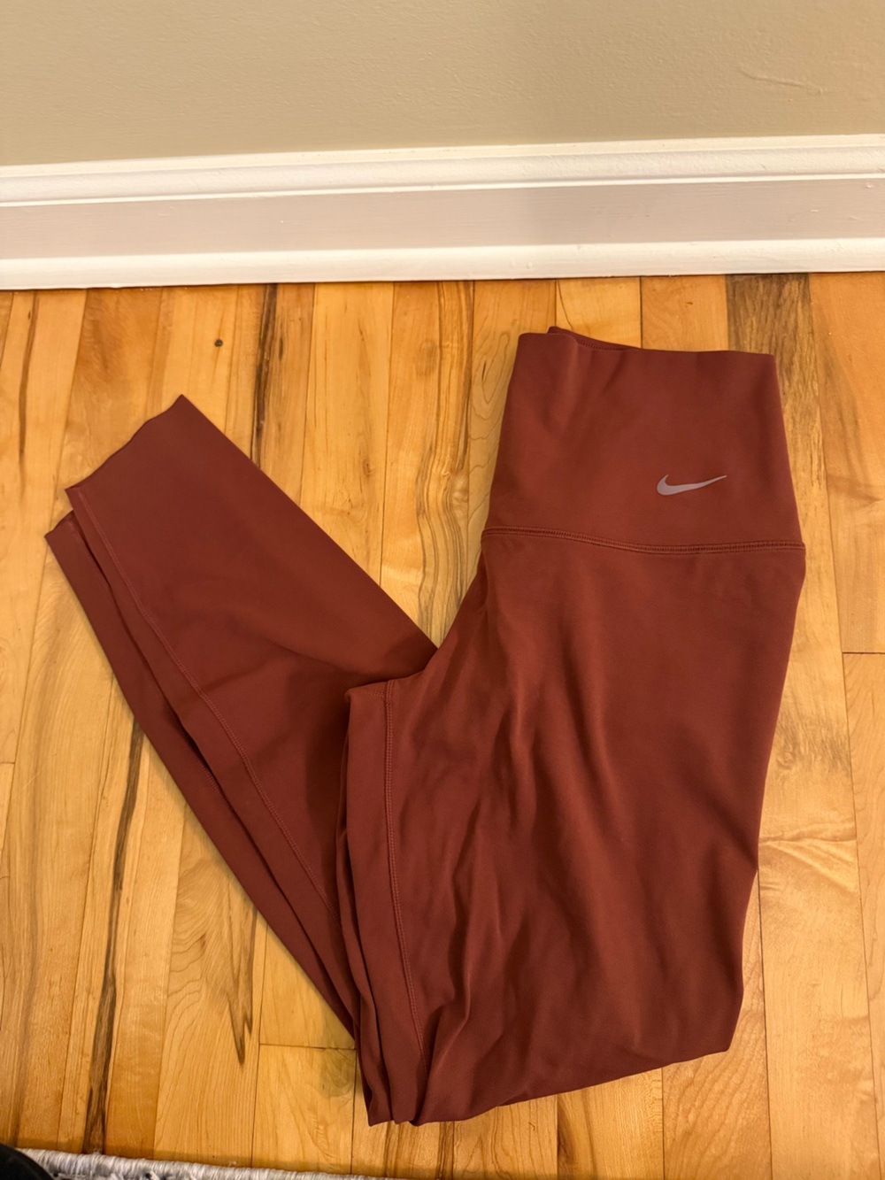 Nike Zenvy Leggings HR 7/8 in Muted Brick Red